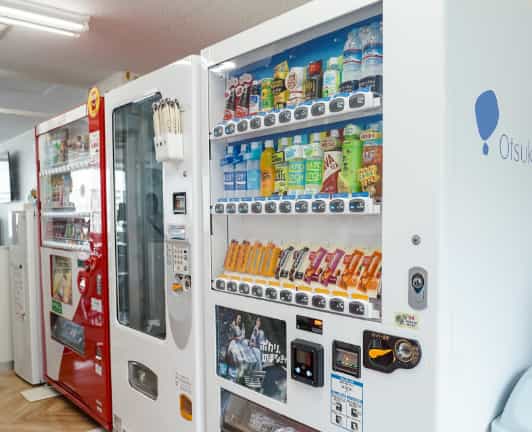 福岡マイスターラボの自販機
